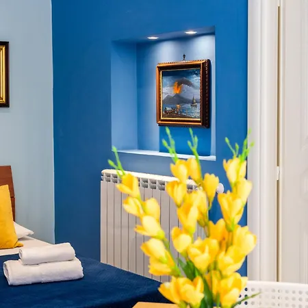 Plebiscito 10 Naples