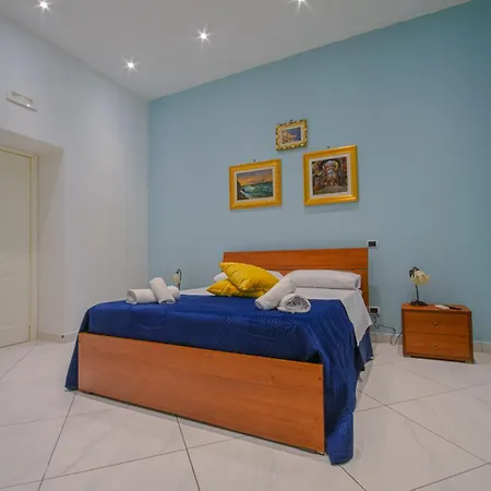 Plebiscito 10 Apartment