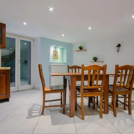 Apartment Plebiscito 10 Naples